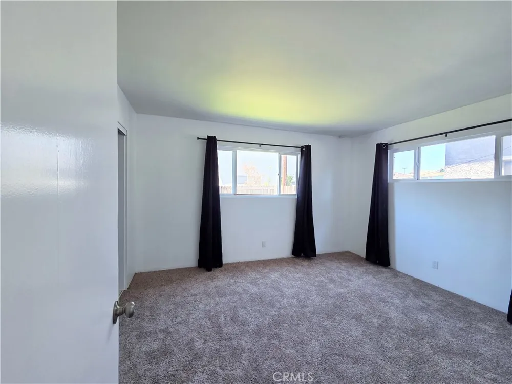 873 E Turmont Carson, CA 90746