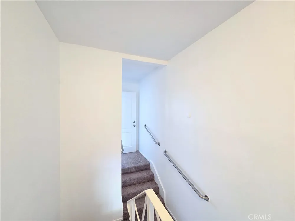 873 E Turmont Carson, CA 90746