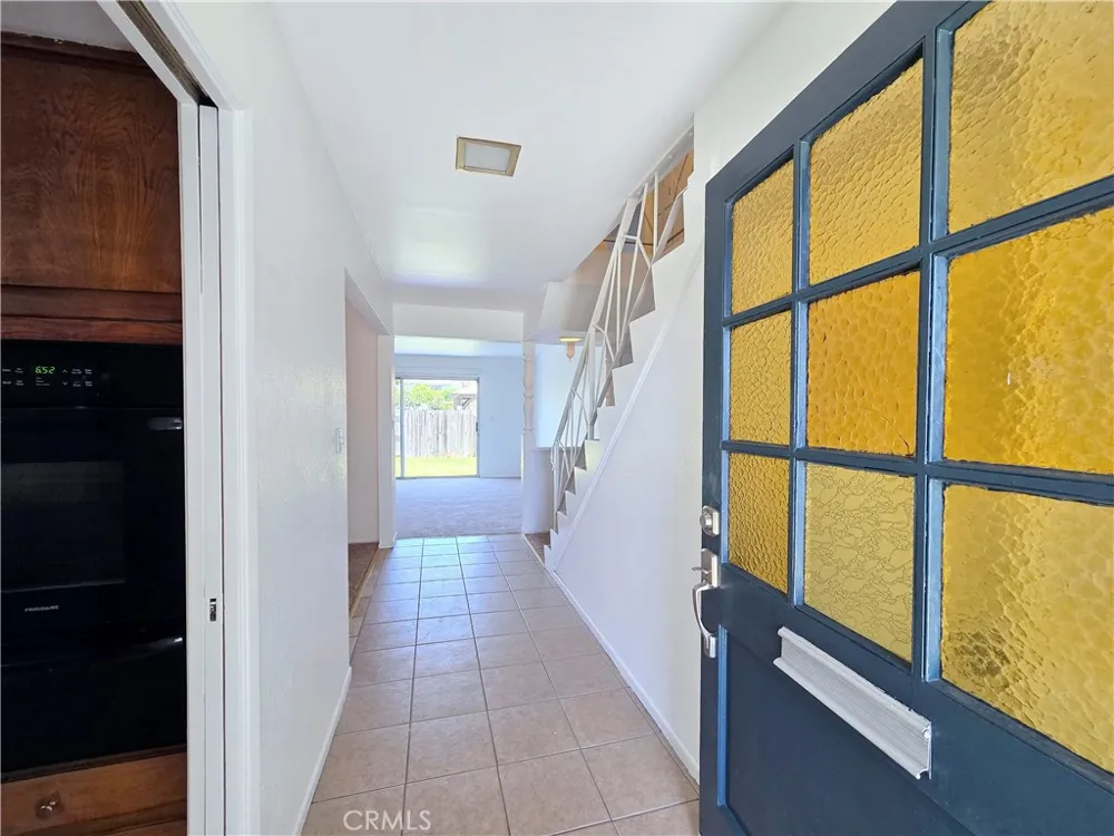 873 E Turmont Carson, CA 90746