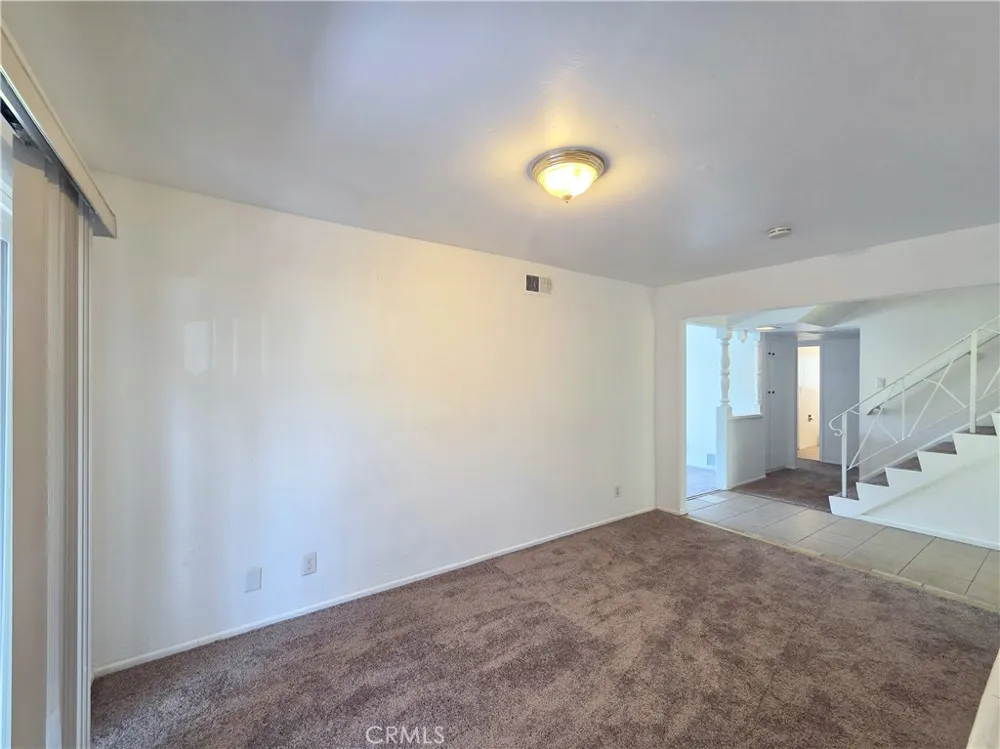 873 E Turmont Carson, CA 90746