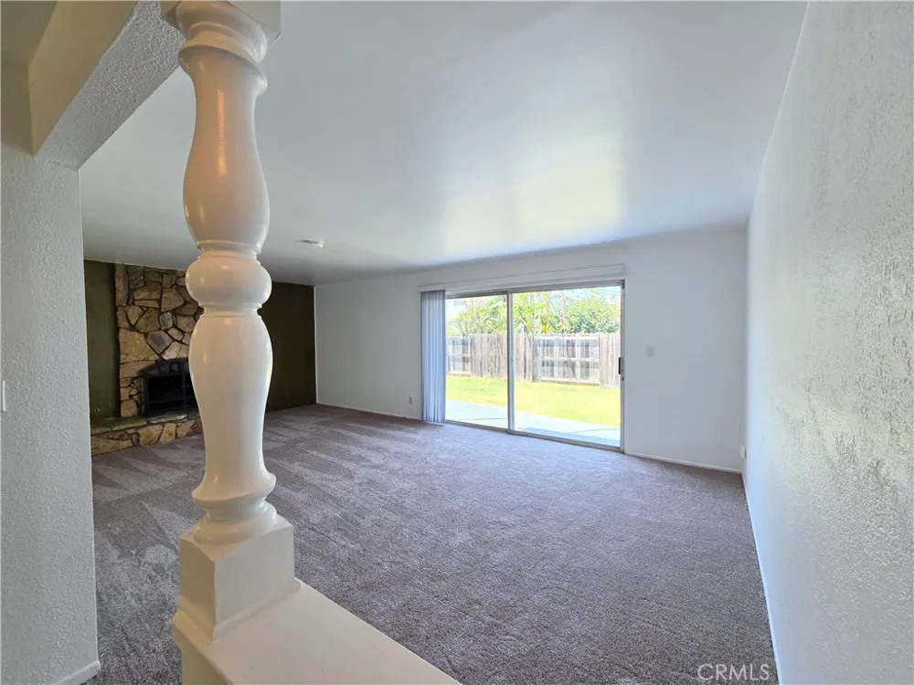 873 E Turmont Carson, CA 90746