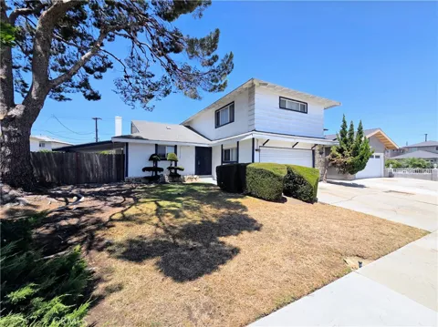 873 E Turmont