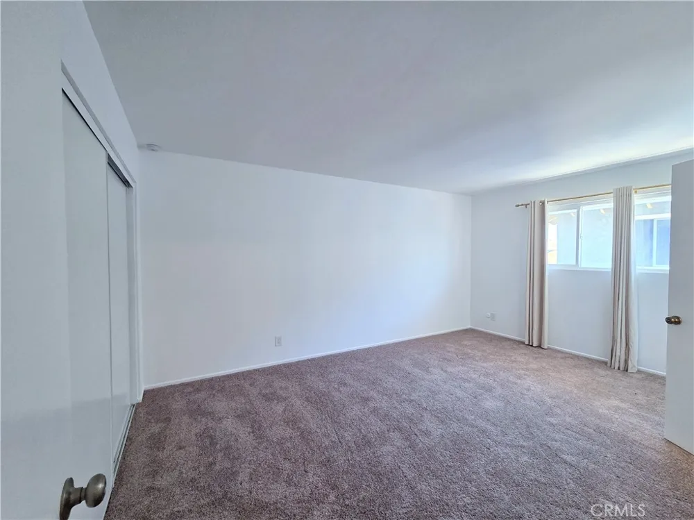 873 E Turmont Carson, CA 90746
