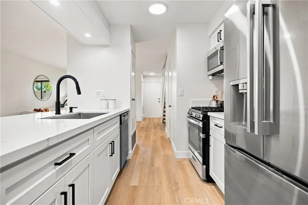 28867 Conejo View Agoura Hills, CA 91301