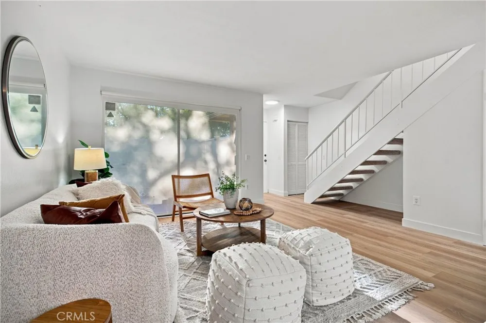 28867 Conejo View Agoura Hills, CA 91301