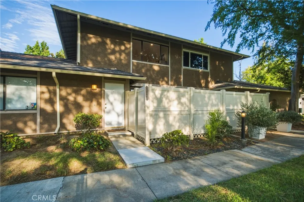 28867 Conejo View Agoura Hills, CA 91301