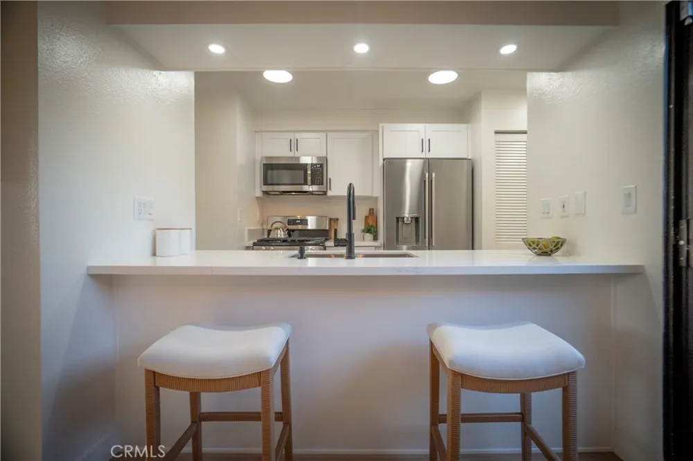 28867 Conejo View Agoura Hills, CA 91301