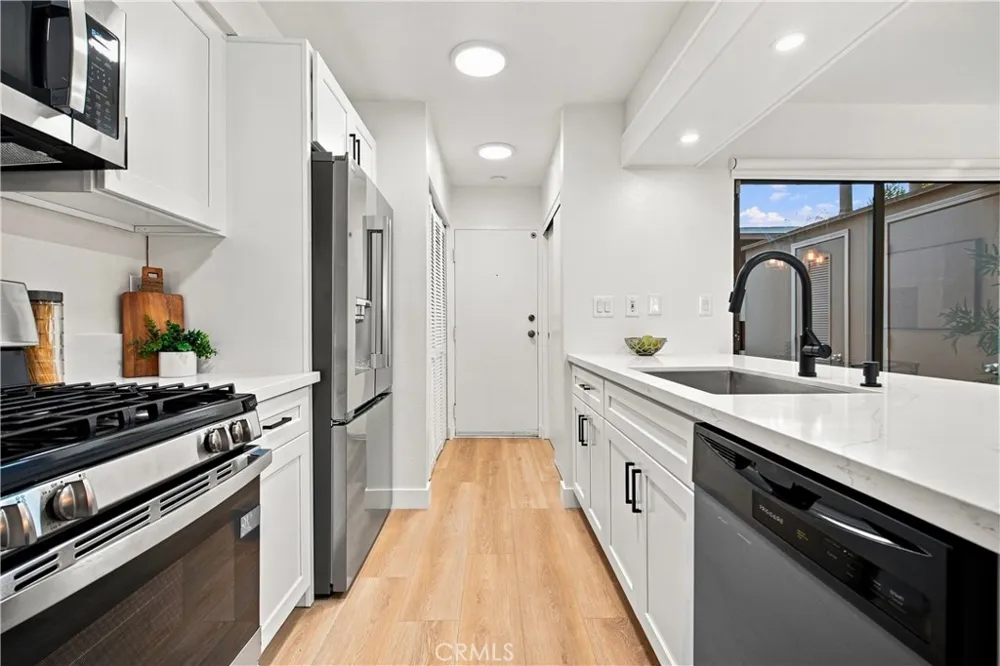 28867 Conejo View Agoura Hills, CA 91301