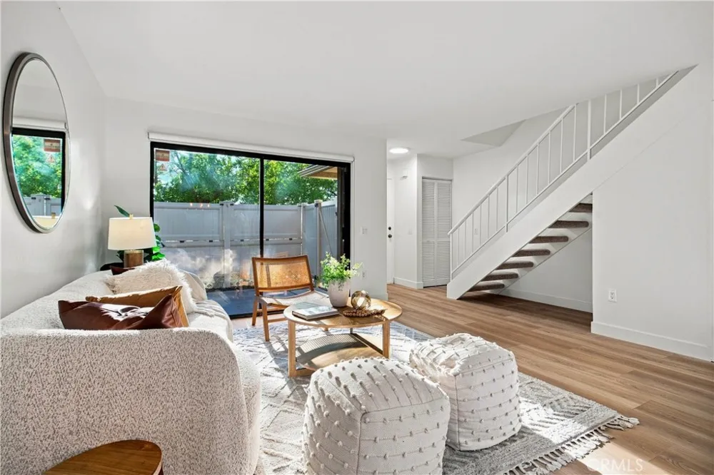 28867 Conejo View Agoura Hills, CA 91301