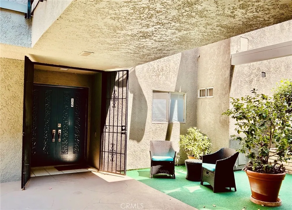 2393 Via Mariposa W #1-G Laguna Woods, CA 92637