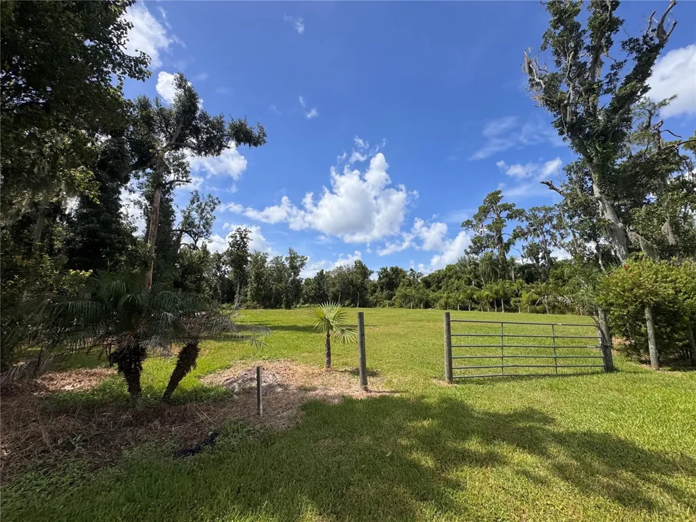 12275 COUNTY ROAD 675 Parrish, FL 34219