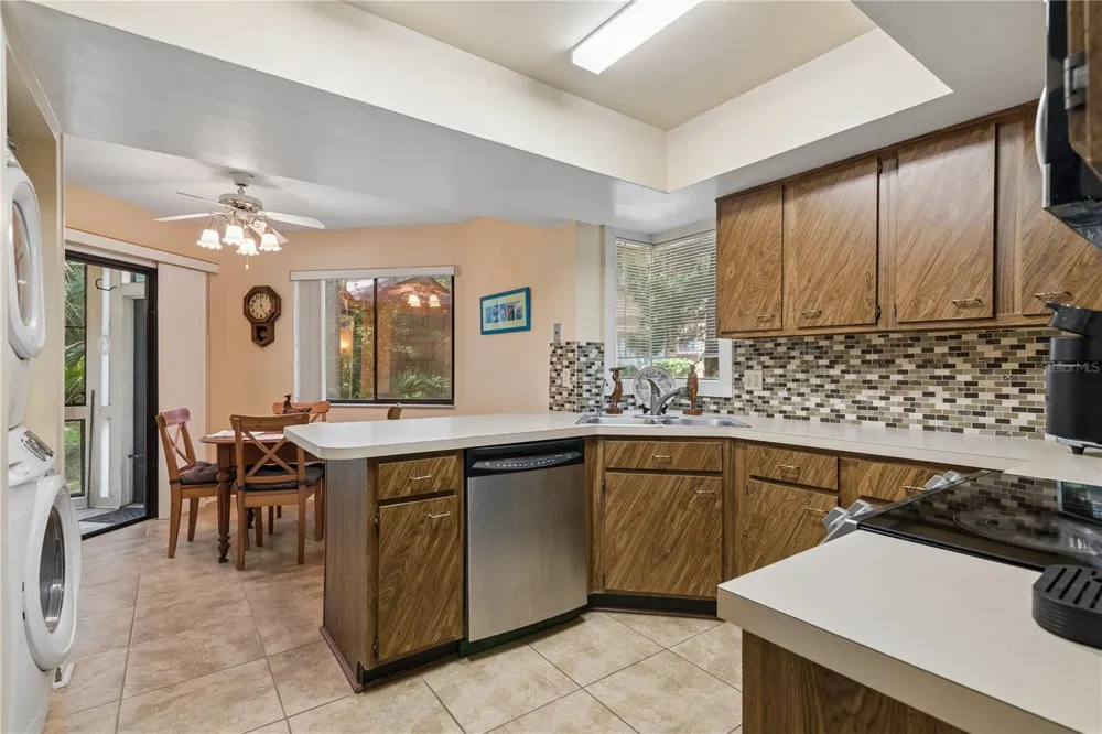 35 FAIRWAYS CIRCLE #35 Palm Coast, FL 32137