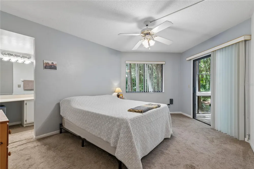 35 FAIRWAYS CIRCLE #35 Palm Coast, FL 32137