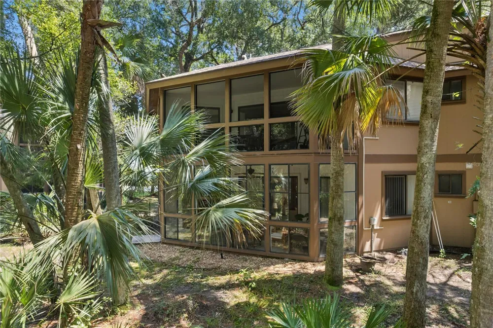 35 FAIRWAYS CIRCLE #35 Palm Coast, FL 32137