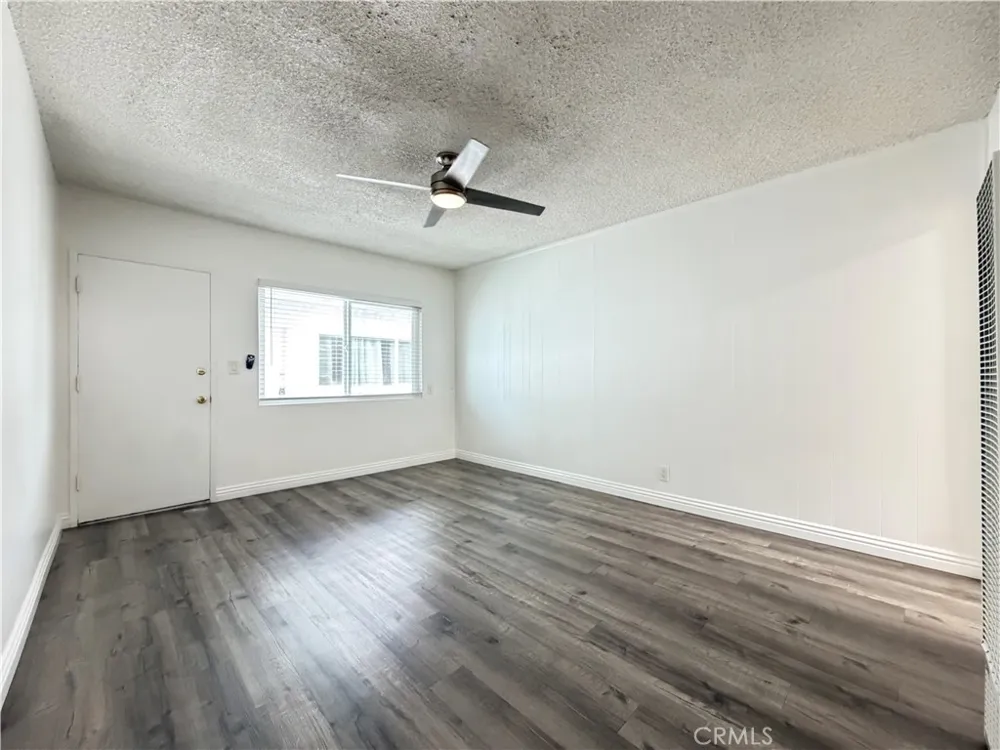 12926 Doty Avenue #23 Hawthorne, CA 90250