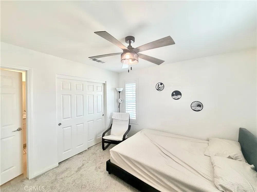 970 Helena Ridge Lake Elsinore, CA 92530