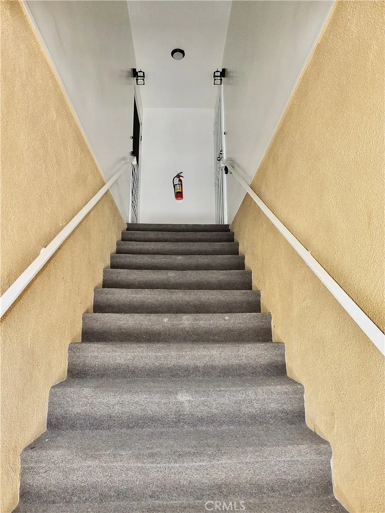 1724 E 1st Street #9 Long Beach, CA 90802