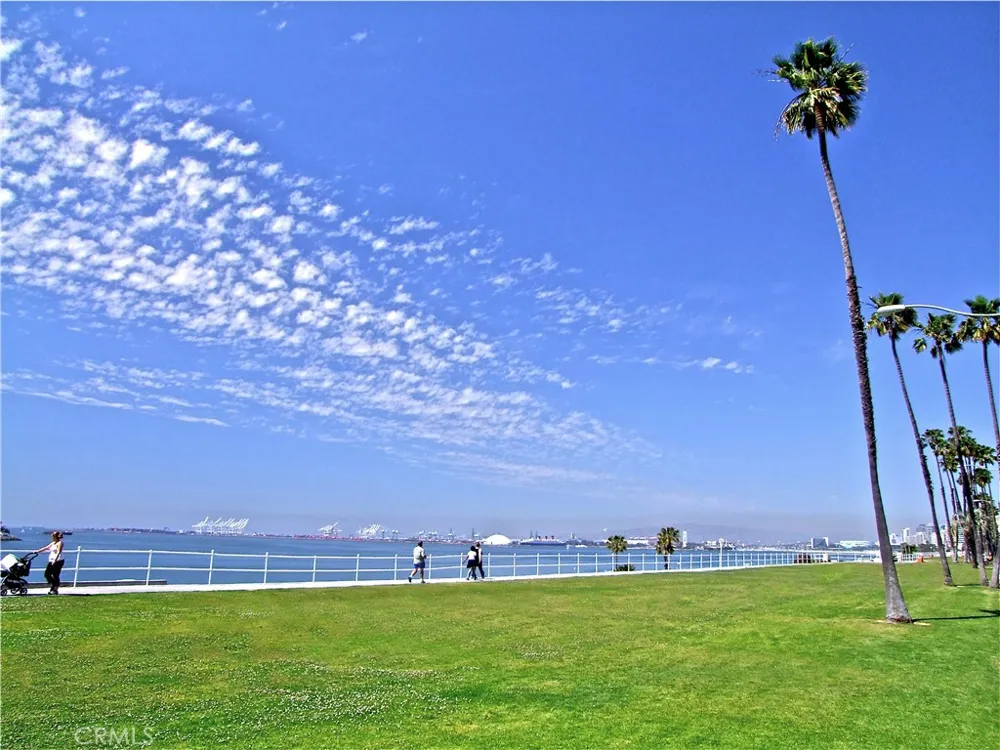 1724 E 1st Street #9 Long Beach, CA 90802