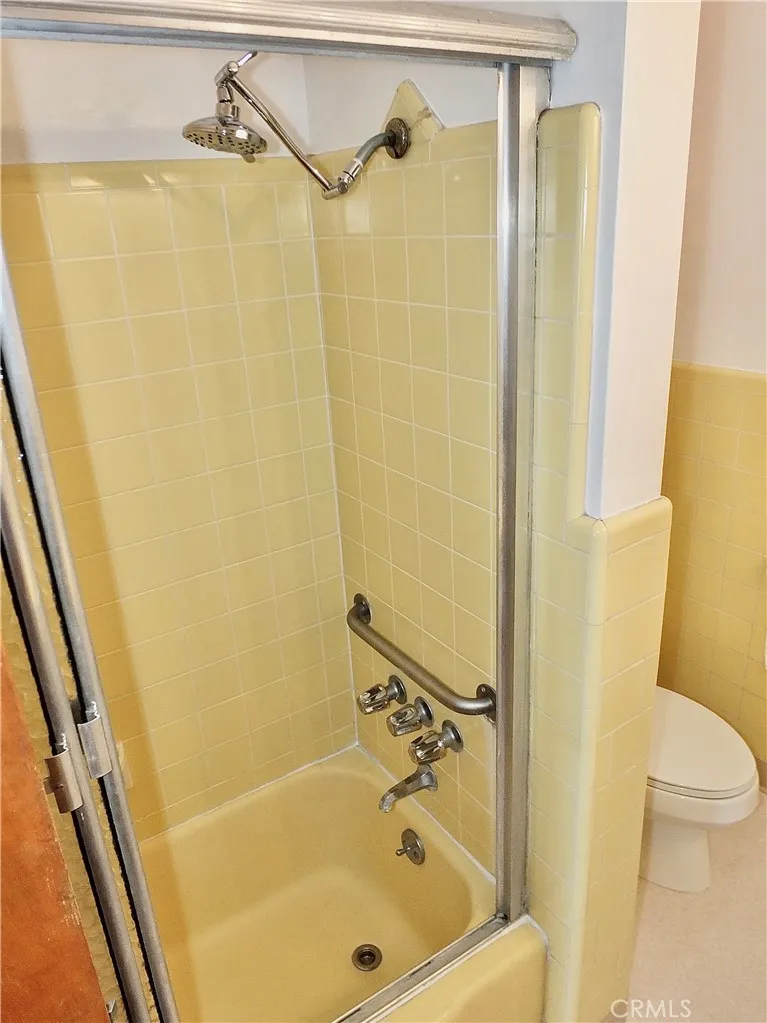 1724 E 1st Street #9 Long Beach, CA 90802
