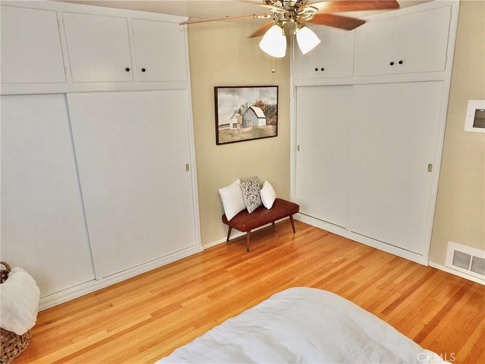 1724 E 1st Street #9 Long Beach, CA 90802