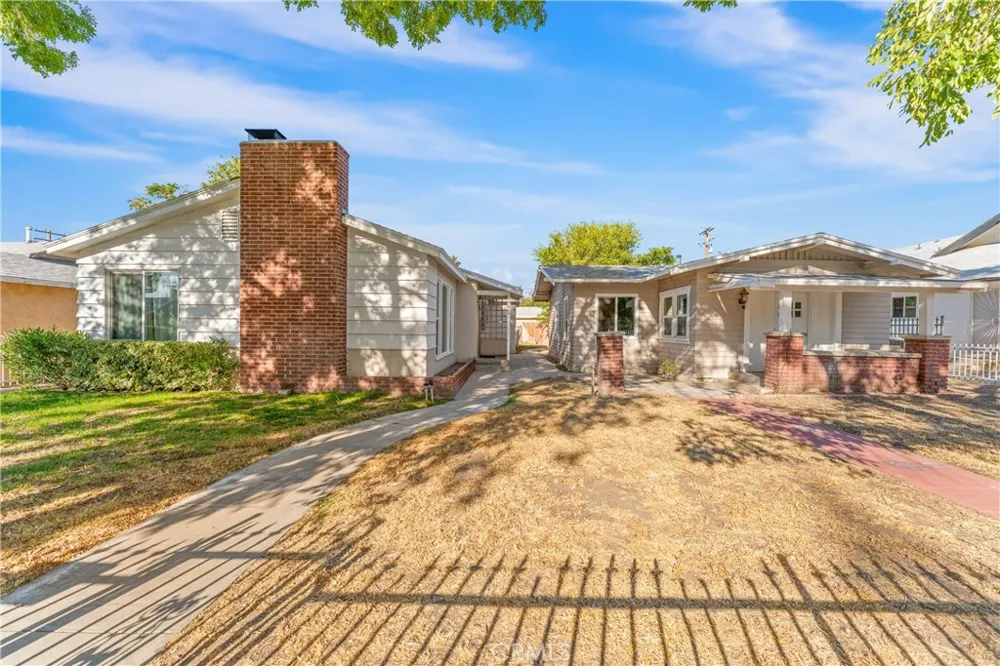 44636 Cedar Avenue Lancaster, CA 93534