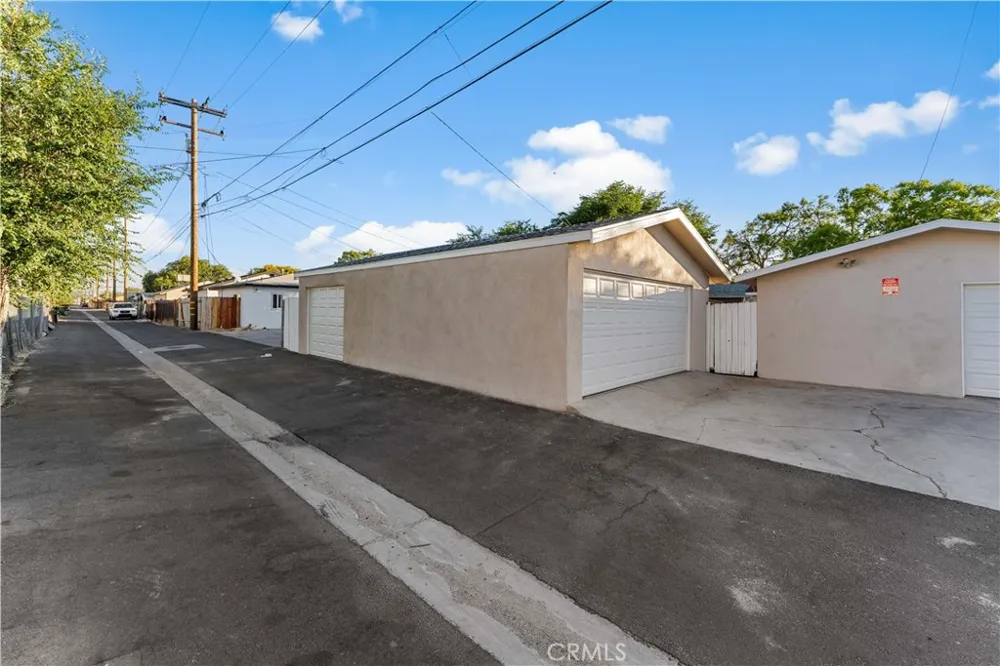 44636 Cedar Avenue Lancaster, CA 93534