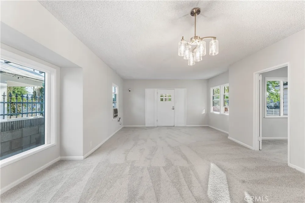 44636 Cedar Avenue Lancaster, CA 93534