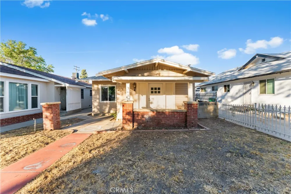 44636 Cedar Avenue Lancaster, CA 93534