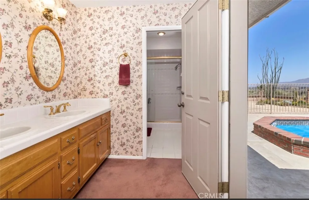 27810 Lake Street Hemet, CA 92544