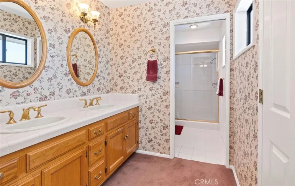 27810 Lake Street Hemet, CA 92544