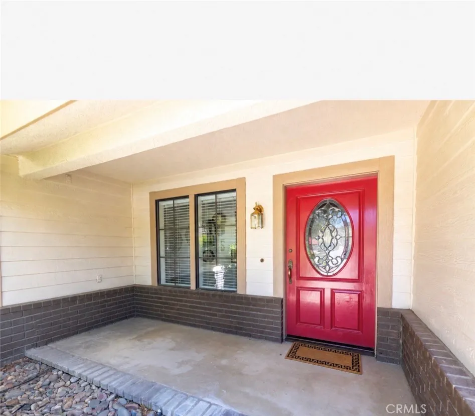 27810 Lake Street Hemet, CA 92544