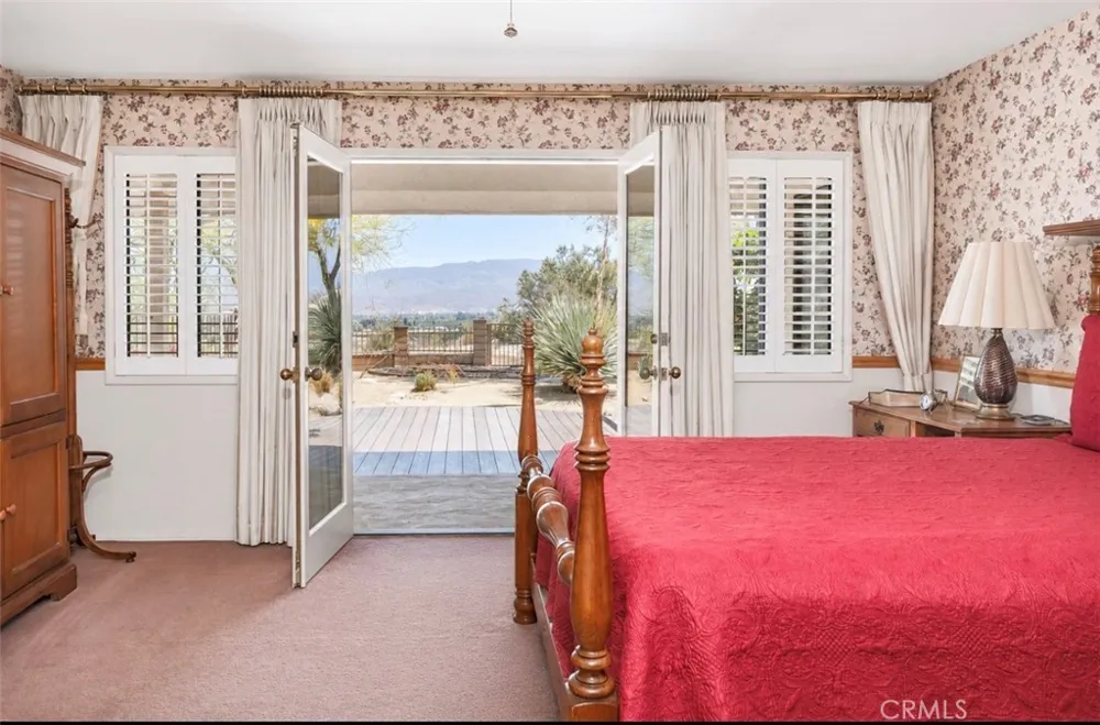 27810 Lake Street Hemet, CA 92544