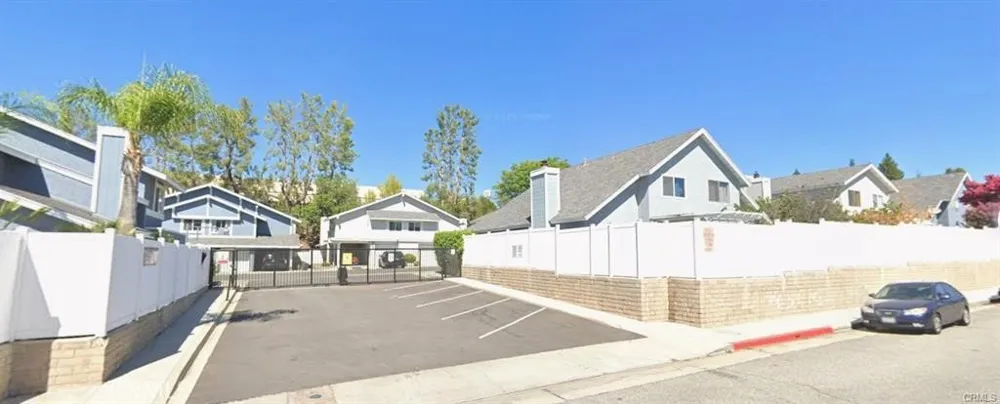 25255 Avenida Dorena Newhall, CA 91321