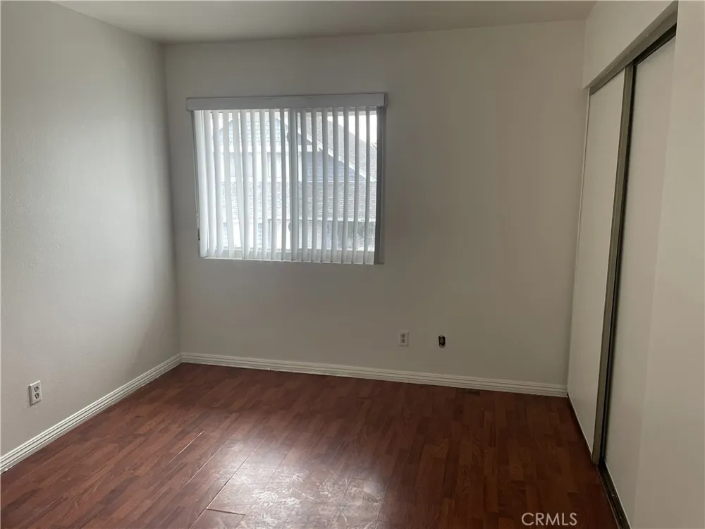 25255 Avenida Dorena Newhall, CA 91321