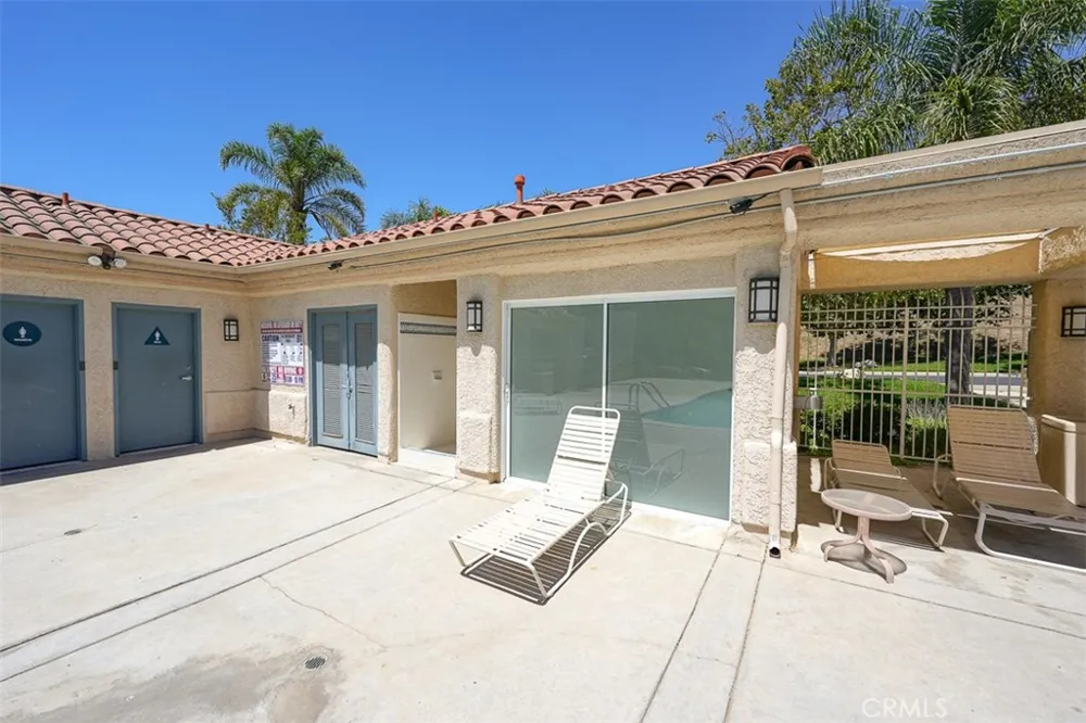 15760 Sophomore Court Moorpark, CA 93021