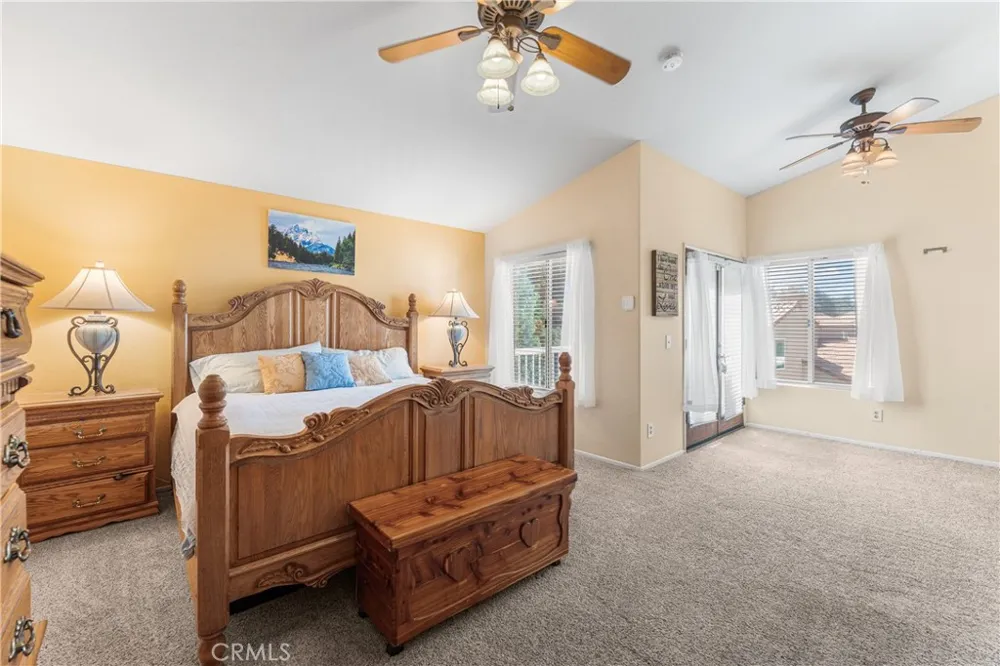 15760 Sophomore Court Moorpark, CA 93021