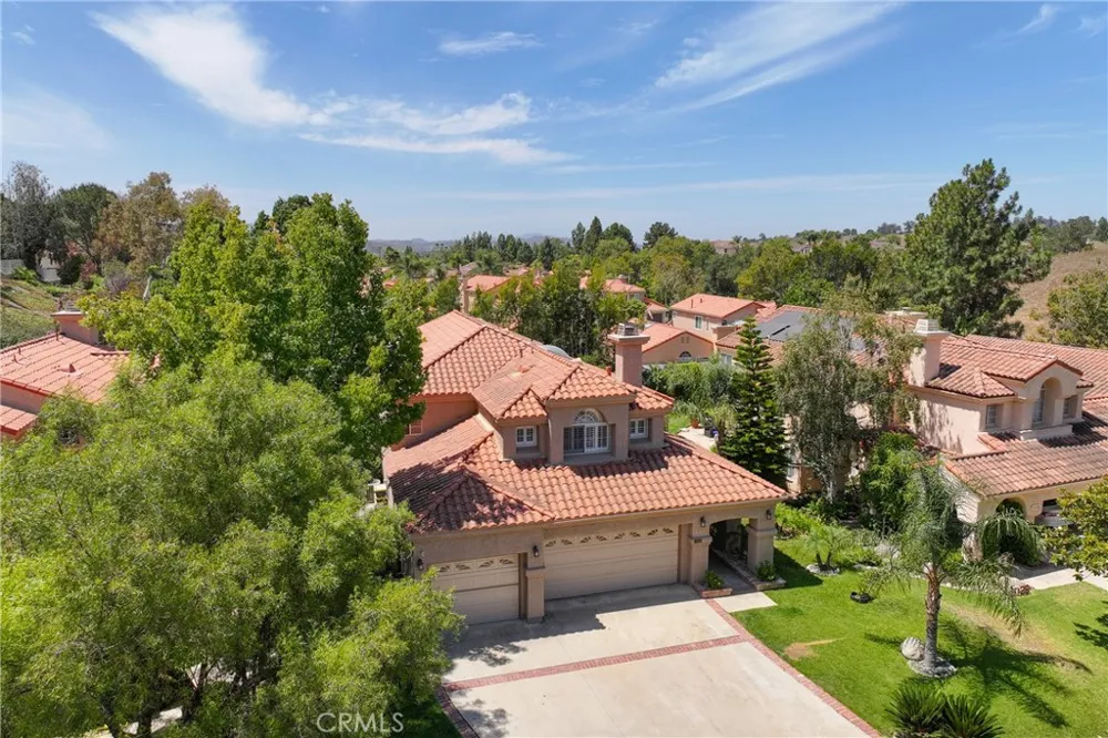 15760 Sophomore Court Moorpark, CA 93021