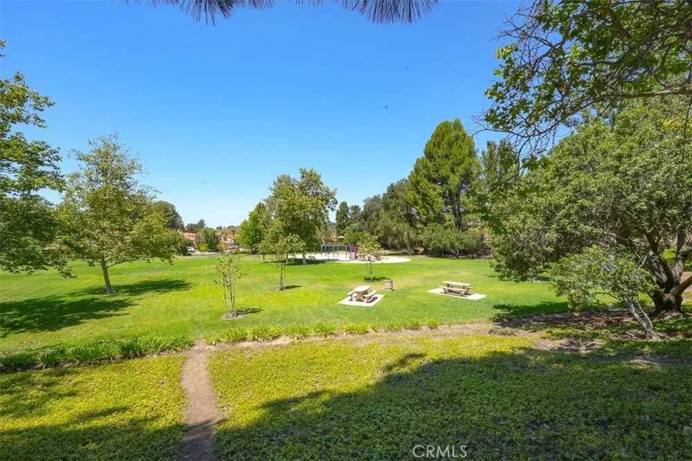 15760 Sophomore Court Moorpark, CA 93021