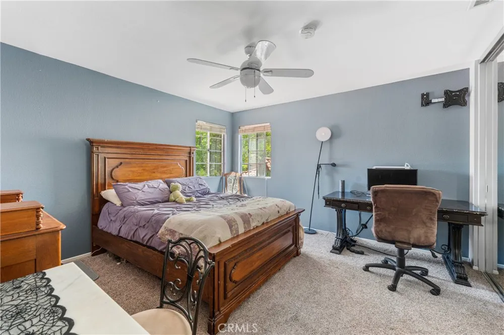 15760 Sophomore Court Moorpark, CA 93021