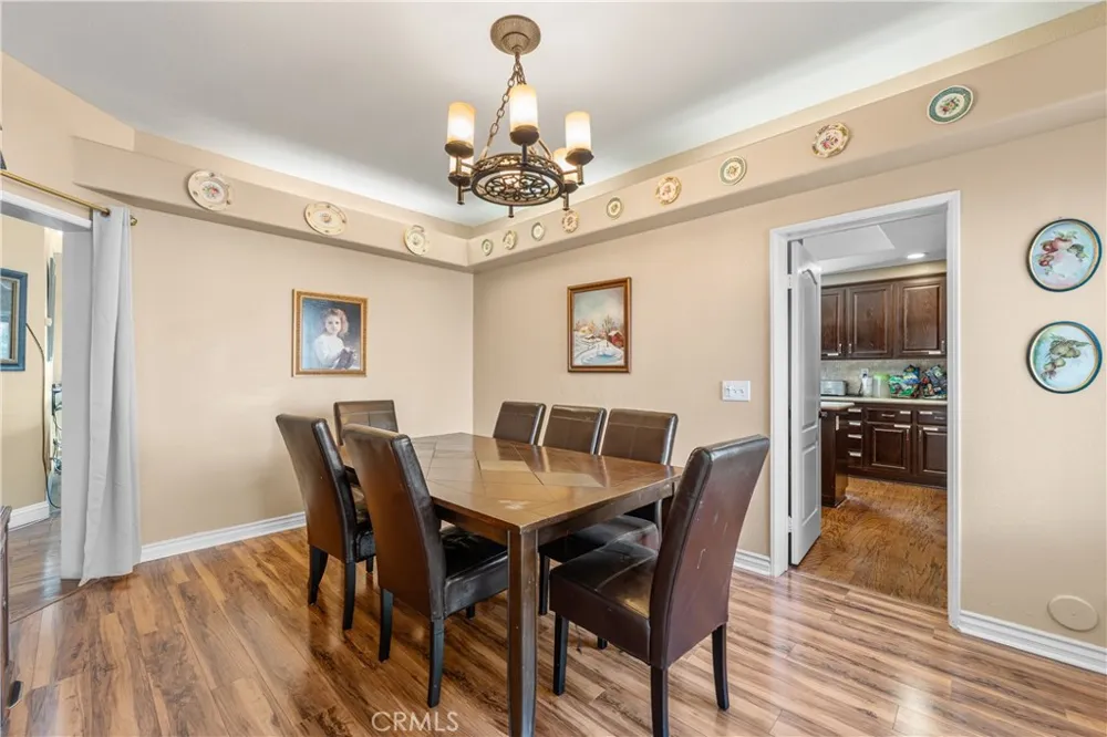 15760 Sophomore Court Moorpark, CA 93021