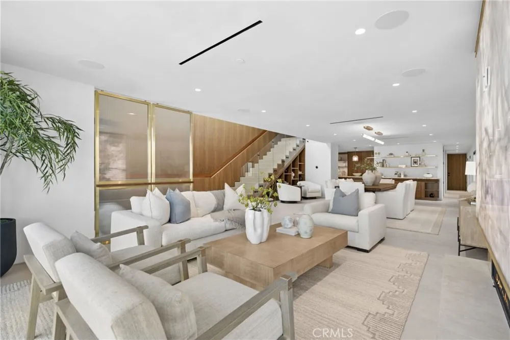 503 J Newport Beach, CA 92661