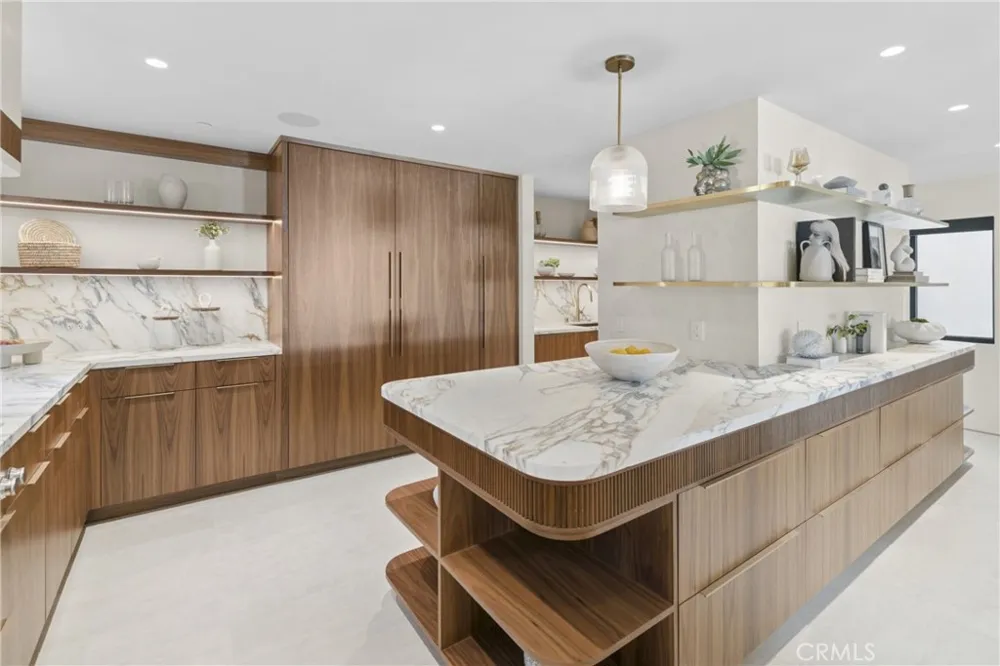 503 J Newport Beach, CA 92661