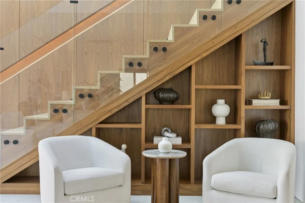503 J Newport Beach, CA 92661
