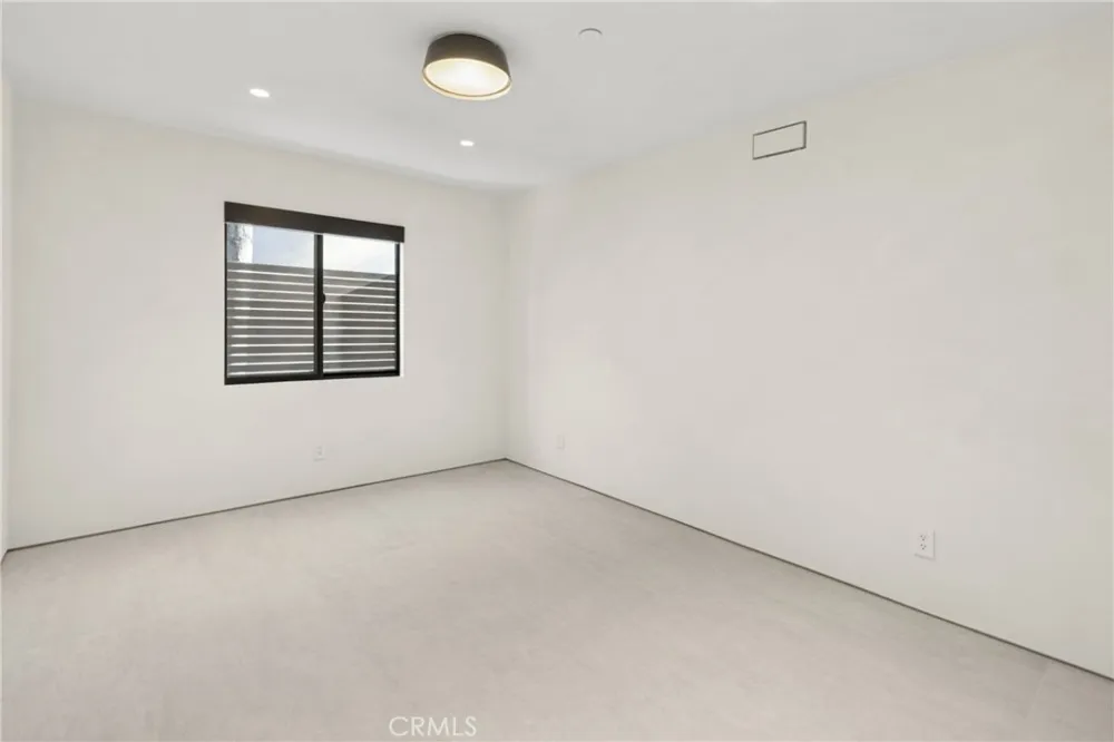 503 J Newport Beach, CA 92661
