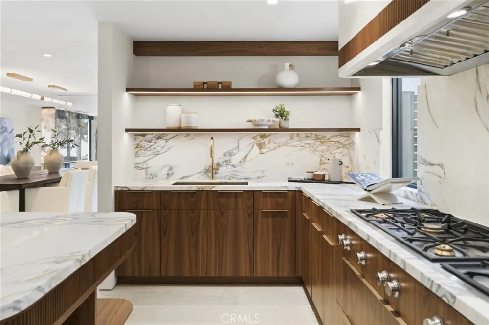 503 J Newport Beach, CA 92661