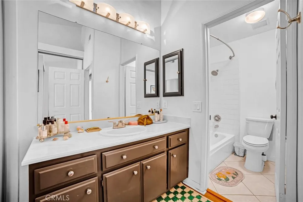 11435 Hanover Court Cerritos, CA 90703