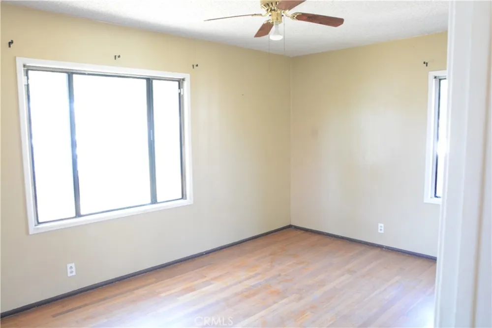 2824 Candlewood Lakewood, CA 90712
