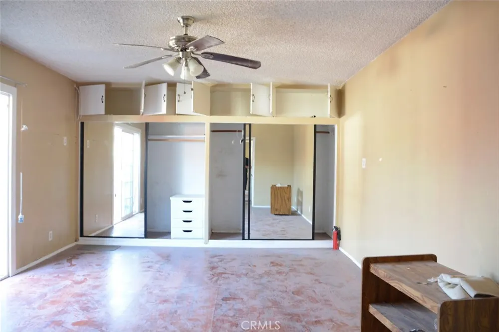 2824 Candlewood Lakewood, CA 90712
