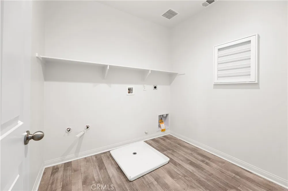 30383 Freeman Menifee, CA 92584