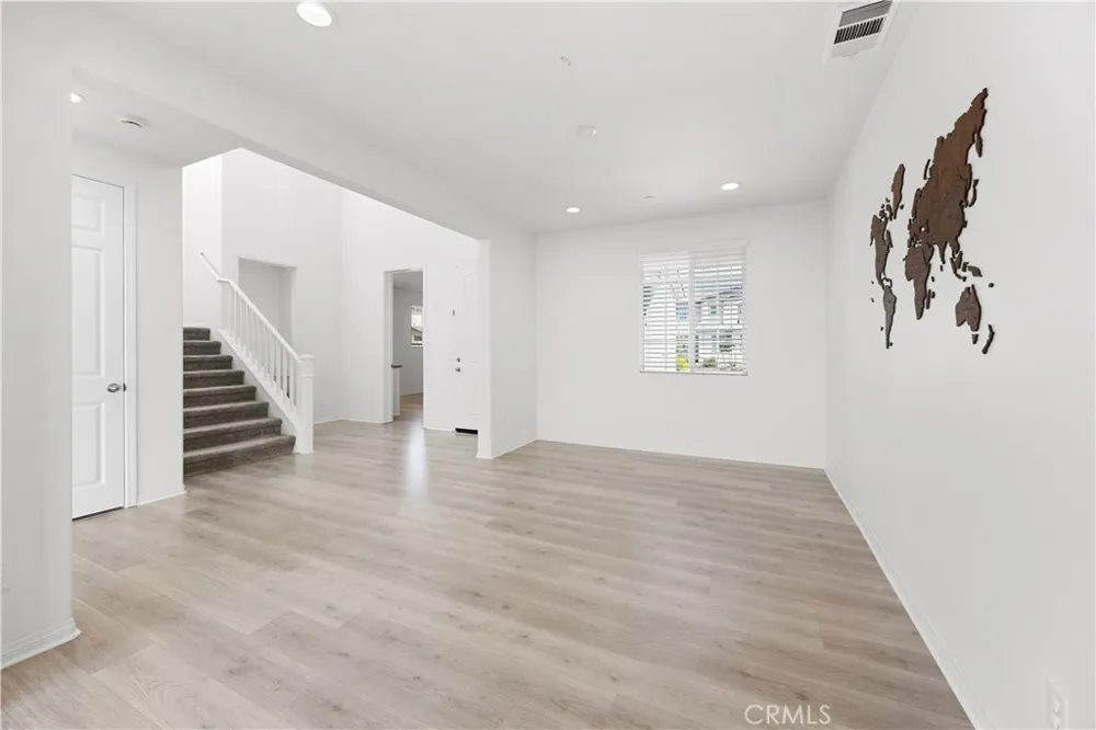 30383 Freeman Menifee, CA 92584